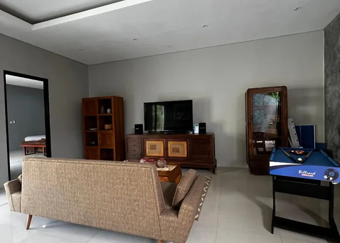 Rumah Hadeka Villa *